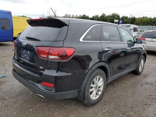 5XYPG4A32KG583839 - 2019 KIA SORENTO L BLACK photo 4