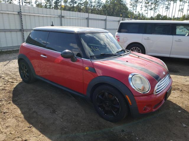 WMWMF3C50ATU76500 - 2010 MINI COOPER RED photo 1