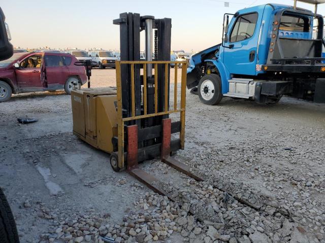 ST2452844068 - 2011 CLAR FORKLIFT 黄色 照片 3