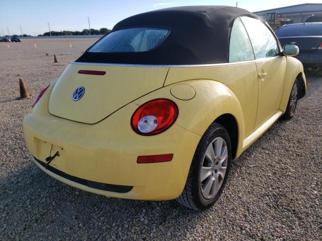3VWRF31Y68M414515 - 2008 VOLKSWAGEN NEW BEETLE 黄色 照片 4