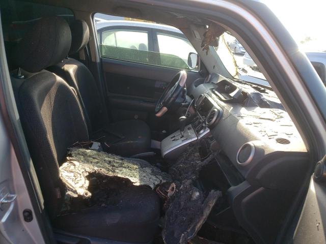 JTLZE4FE0A1104278 - 2010 TOYOTA SCION XB Grau Foto 5
