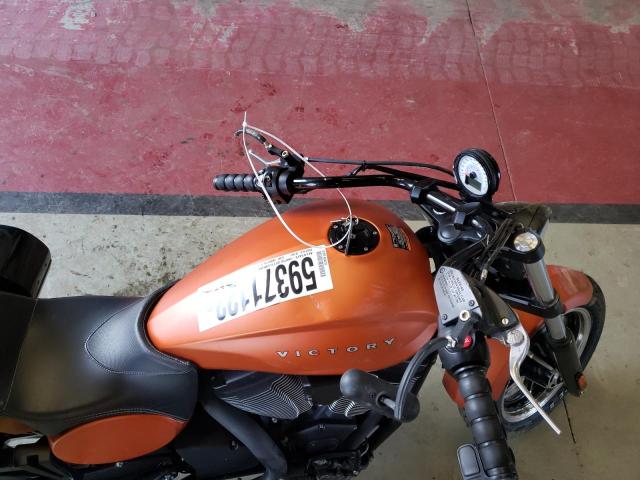 5VPMB36N7D3008604 - 2013 VICTORY MOTORCYCLES JUDGE Қызғылт сары фото 5