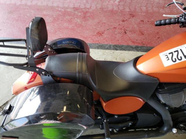 5VPMB36N7D3008604 - 2013 VICTORY MOTORCYCLES JUDGE Қызғылт сары фото 6