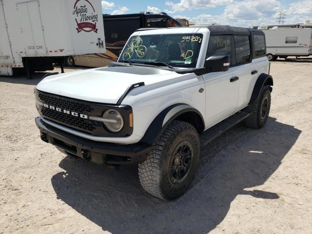 1FMEE5DPXNLA95941 - 2022 FORD BRONCO BAS WHITE photo 2