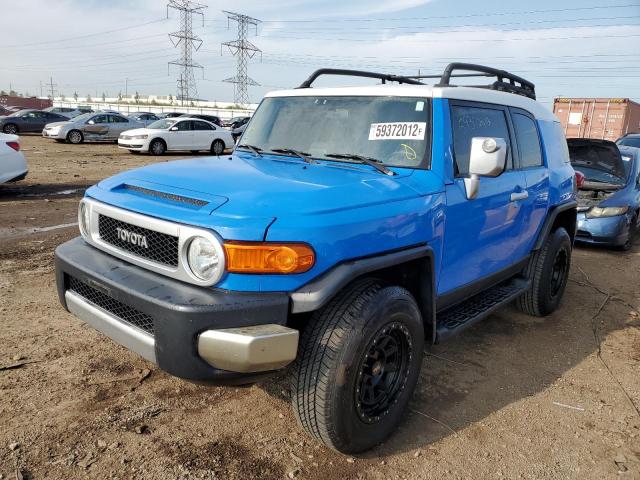 JTEBU11F870036756 - 2007 TOYOTA FJ CRUISER BLUE photo 2