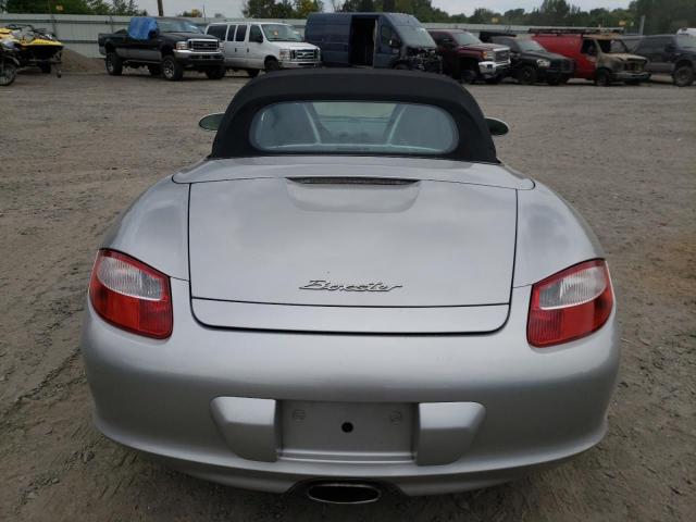 WP0CA29827U711037 - 2007 PORSCHE BOXSTER SILVER photo 6