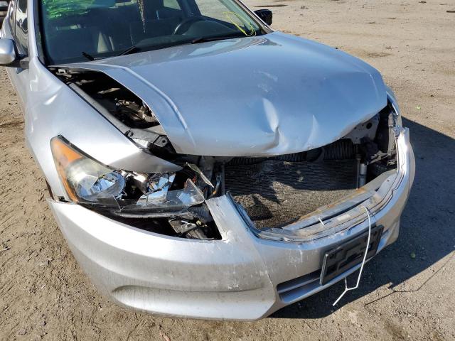 1HGCP2F33CA016859 - 2012 HONDA ACCORD LX SILVER photo 9