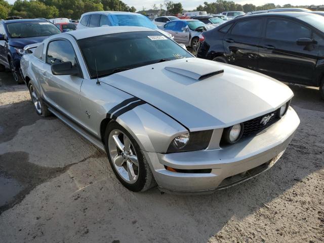 1ZVHT82H095102066 - 2009 FORD MUSTANG GT SILVER photo 1