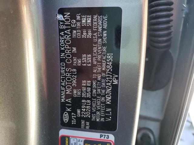 KNDJN2A21J7584581 - 2018 KIA SOUL GRAY photo 10