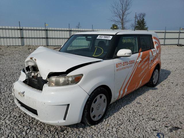 JTLKE50E991088349 - 2009 TOYOTA SCION XB WHITE photo 2
