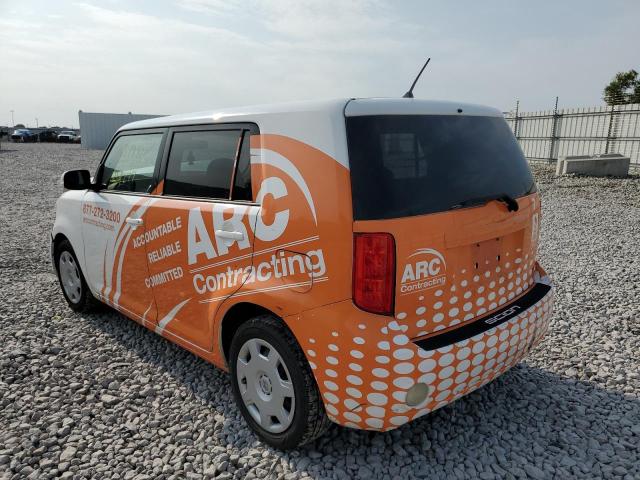 JTLKE50E991088349 - 2009 TOYOTA SCION XB WHITE photo 3