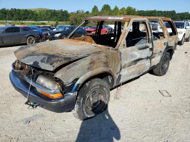 1GNDT13W9X2118049 - 1999 CHEVROLET BLAZER BURN photo 2