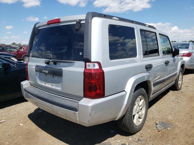 1J8HG48K06C318227 - 2006 JEEP COMMANDER 银色 照片 4