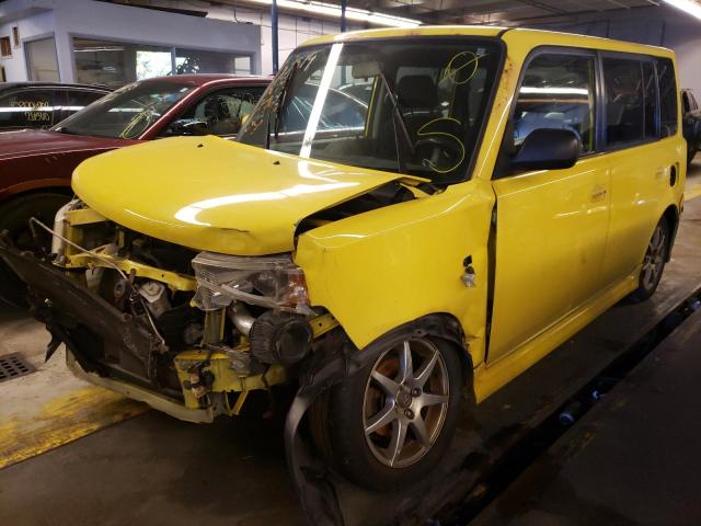 JTLKT334954017111 - 2005 TOYOTA SCION XB ყვითელი ფოტო 2