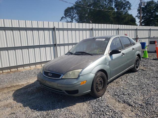 1FAFP34N25W160324 - 2005 FORD FOCUS ZX4 GREEN photo 2