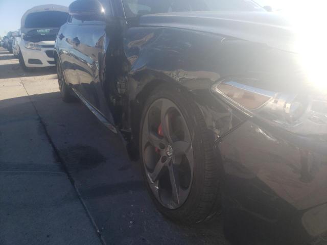 ZARFAEDN0H7533050 - 2017 ALFA ROMEO GIULIA Q4 黑色 照片 9