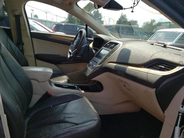 5LMTJ2DH0GUJ11102 - 2016 LINCOLN MKC SELECT BLACK photo 5