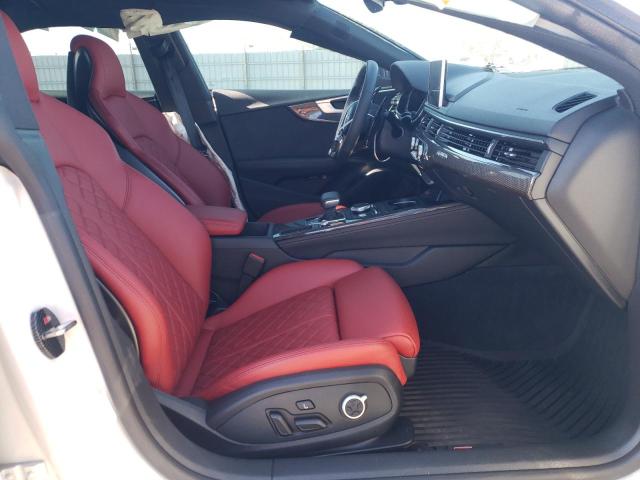 WAUC4CF55KA079360 - 2019 AUDI S5 PRESTIG WHITE photo 5