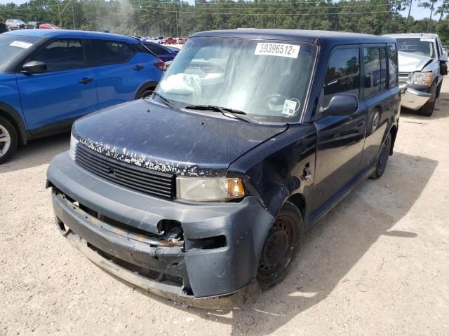 JTLKT324440152150 - 2004 TOYOTA SCION XB BLUE photo 2