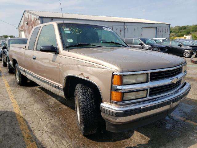 2GCEC19R3T1110716 - 1996 CHEVROLET GMT-400 C1 TAN photo 1