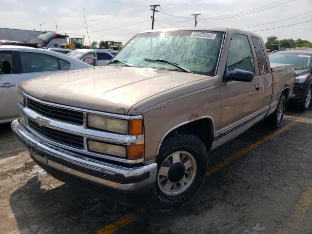 2GCEC19R3T1110716 - 1996 CHEVROLET GMT-400 C1 TAN photo 2