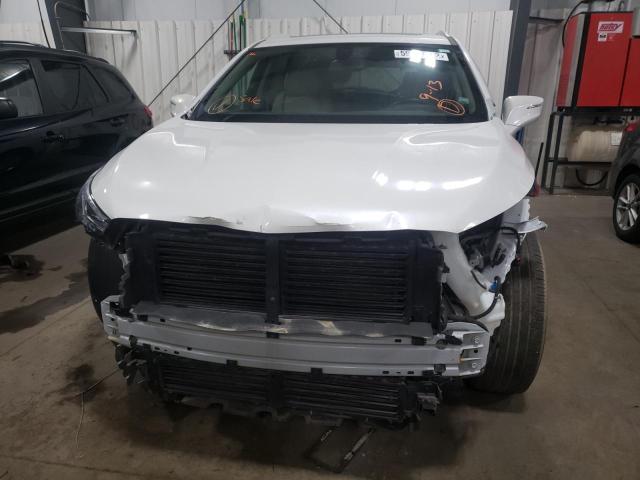 5GAEVAKW0KJ160537 - 2019 BUICK ENCLAVE ES WHITE photo 9