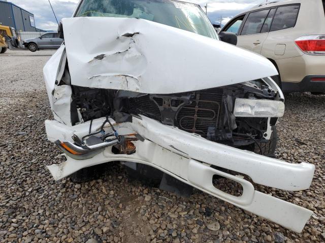 1GCDT19W618133886 - 2001 CHEVROLET S TRUCK S1 WHITE photo 9