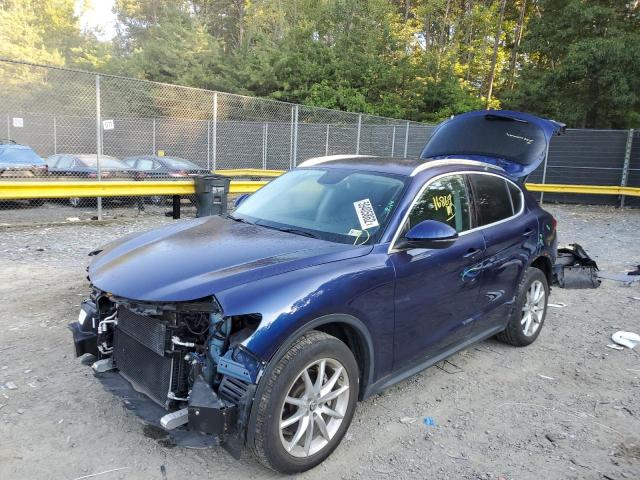 ZASFAKBN5J7B60547 - 2018 ALFA ROMEO STELVIO TI BLUE photo 2