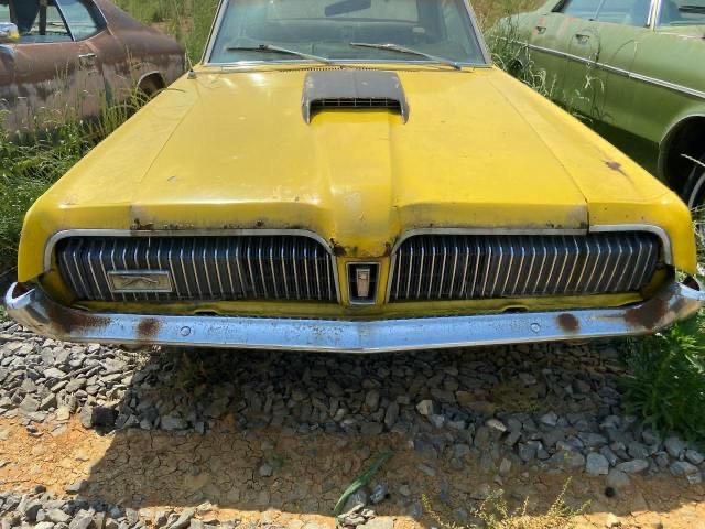 7F91A526404 - 1967 MERCURY COUGAR YELLOW photo 9