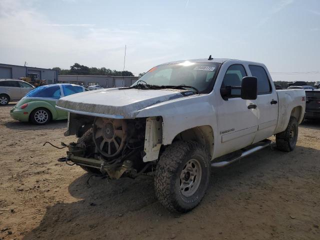 1GCHK23607F556972 - 2007 CHEVROLET 2500 HD WHITE photo 2