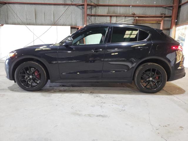 ZASPAKBN3K7C42914 - 2019 ALFA ROMEO STELVIO TI BLACK photo 2