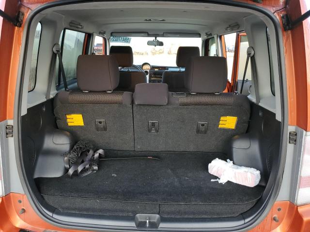 JTLKT324240161915 - 2004 TOYOTA SCION XB Orange Foto 9