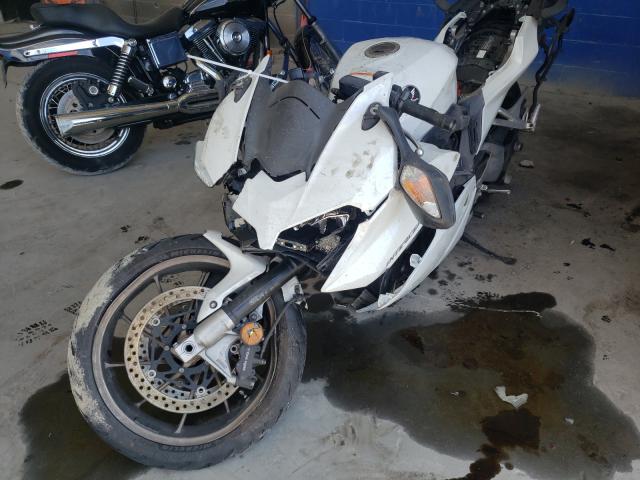 JH2RC7956EK000075 - 2014 HONDA VFR800 F WHITE photo 9