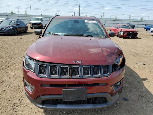 3C4NJDEB7MT517275 - 2021 JEEP COMPASS 80 MAROON photo 9