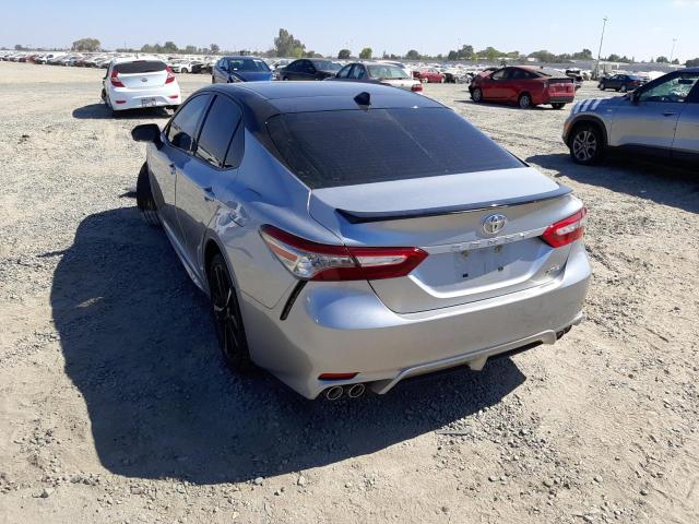 4T1B61HK1KU249479 - 2019 TOYOTA CAMRY XSE SILVER photo 3