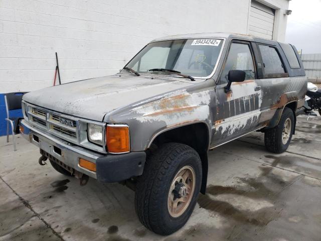 JT4RN62D8H0122354 - 1987 TOYOTA 4RUNNER RN GRAY photo 2