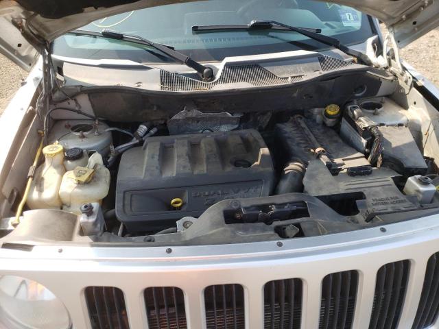 1J8FF28W58D549560 - 2008 JEEP PATRIOT SP SILVER photo 7