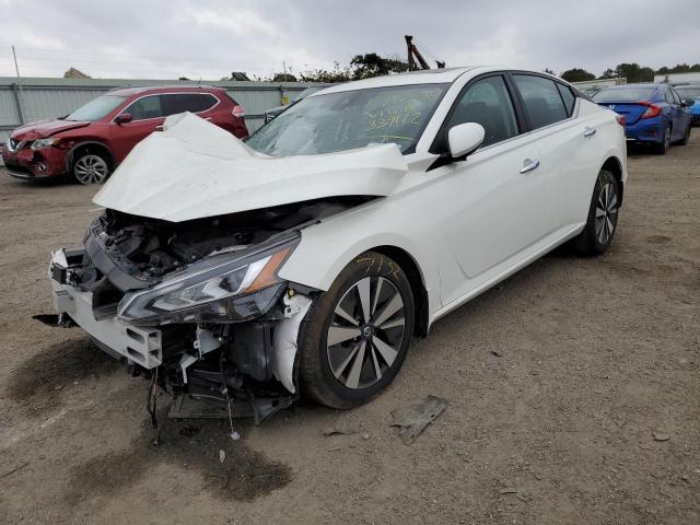 1N4BL4DW4NN339172 - 2022 NISSAN ALTIMA SV WHITE photo 2