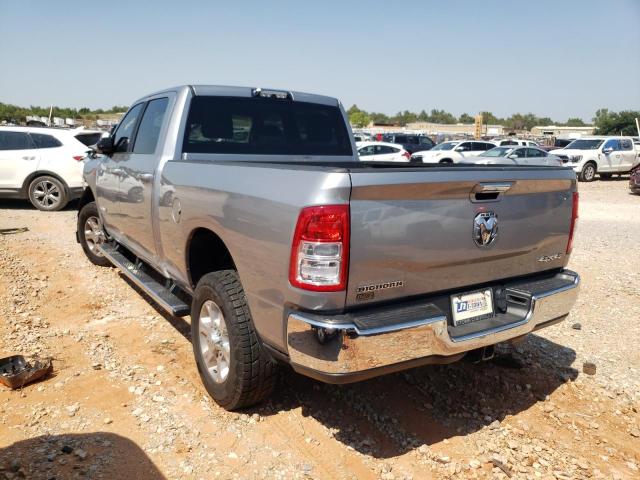 3C6UR5DJ6KG698661 - 2019 RAM 2500 BIG H SILVER photo 3