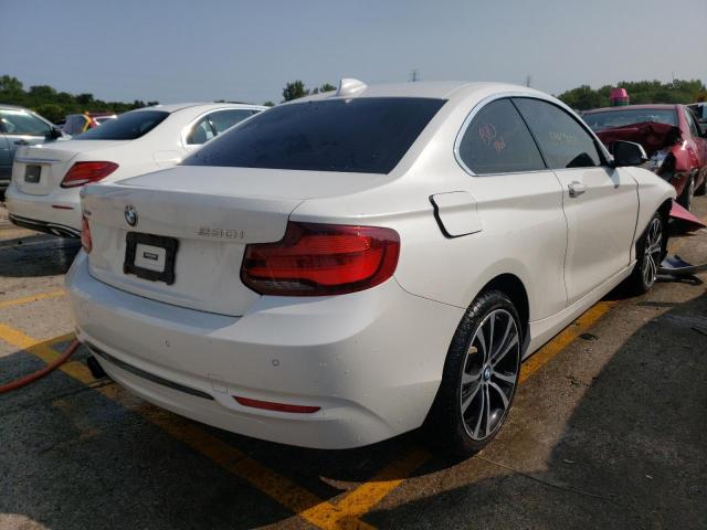 WBA2J3C06L7E69642 - 2020 BMW 230XI WHITE photo 4