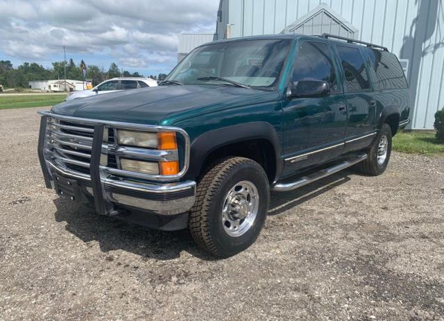 3GNGK26J5TG118198 - 1996 CHEVROLET SUBURBAN K GREEN photo 2