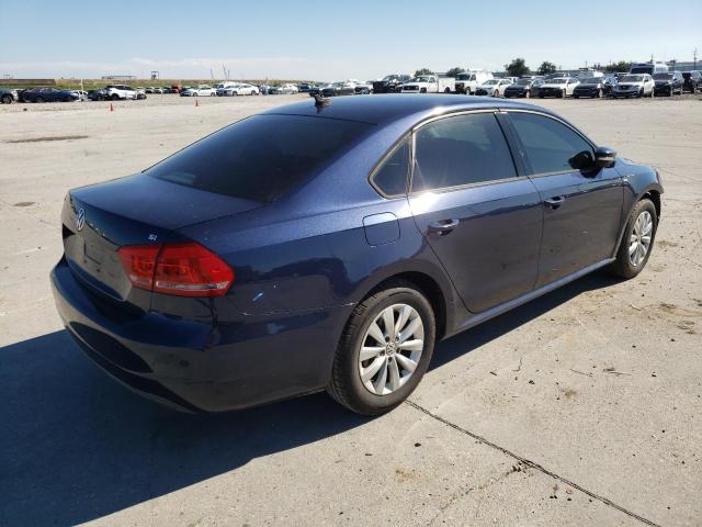 1VWAS7A39EC119734 - 2014 VOLKSWAGEN PASSAT S BLUE photo 4