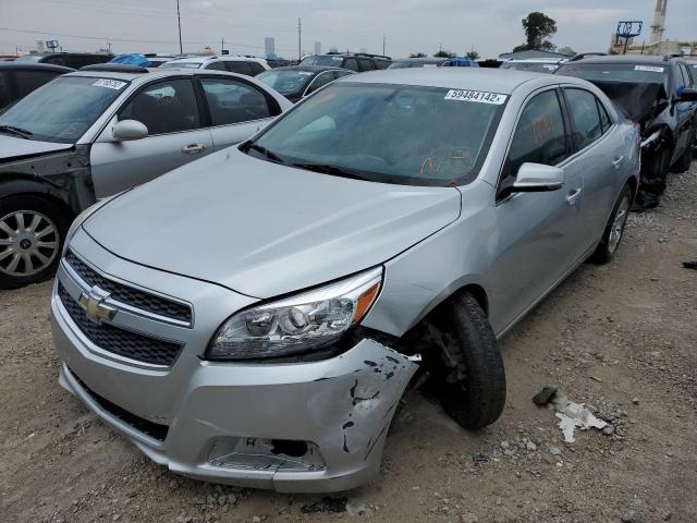 1G11C5SA4DF271640 - 2013 CHEVROLET MALIBU 1LT ვერცხლისფერი ფოტო 2