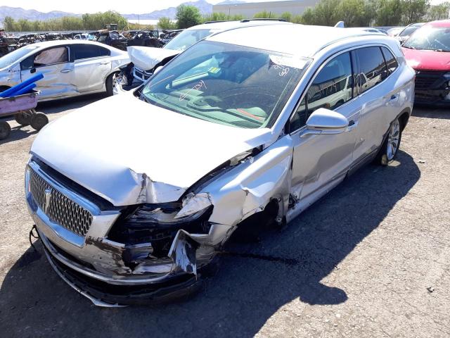 5LMCJ2C94KUL32415 - 2019 LINCOLN MKC SELECT 灰色 照片 2