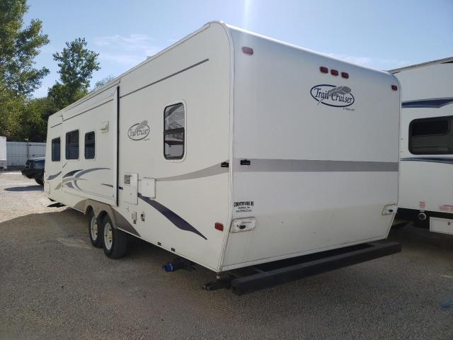 4WYT02P2651705036 - 2005 TRAIL KING TRAILER WHITE photo 3