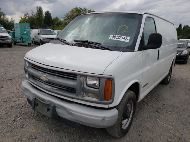 1GCGG25R021186343 - 2002 CHEVROLET EXPRESS G2500  photo 2