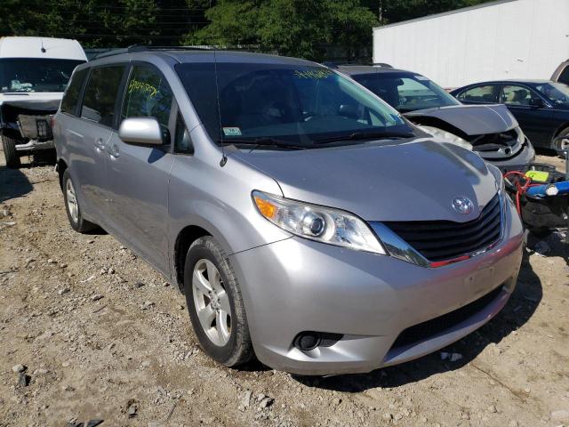 5TDKK3DC6CS269422 - 2012 TOYOTA SIENNA LE SILVER photo 1