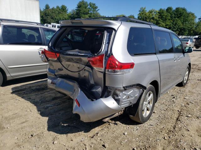 5TDKK3DC6CS269422 - 2012 TOYOTA SIENNA LE SILVER photo 4