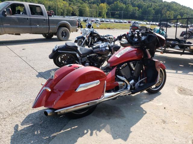 5VPTW36N8C3005905 - 2012 VICTORY MOTORCYCLES CROSS COUN RED photo 4