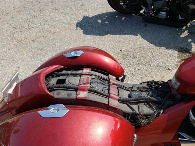 5VPTW36N8C3005905 - 2012 VICTORY MOTORCYCLES CROSS COUN RED photo 6